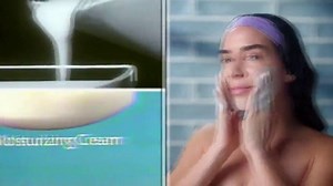 Dove Beauty Bar TV Spot, 'Timeless'