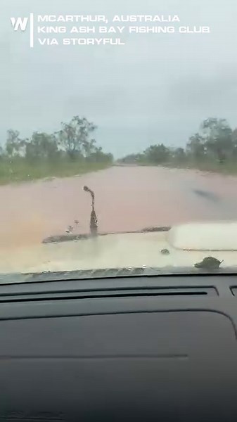 Tropical Cyclone Megan has made landfall in Australia's Northern Territory! 🇦🇺 Fortunately, the cyclone made landfall in a sparsely populated area of the Northern Territory, greatly reducing its impact, and is anticipated to rapidly weaken. | WeatherNation