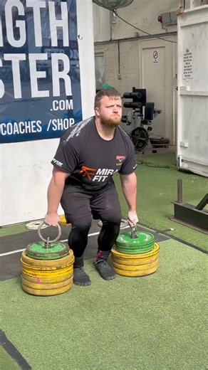 143kg-117kg plate stack; hold and walk Dinnie Stone training Paul smith for World's Strongest Man preparation in reserve | Man Beast Strongman Events