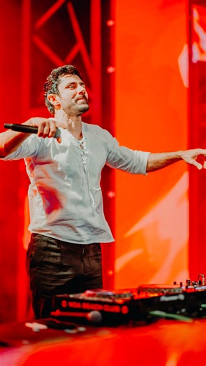 We kicked off the first night of Circus Maximus Festival with a massive show as KSHMR took over the main stage! 🎉 Bottles popped, confetti filled the sky, smoke bombs and sparklers lit up the night – it was nothing short of epic! 🍾✨ This is how Noa Beach Club starts a festival – full throttle and unforgettable! 🔥 #noabeachclub #noavip #noaclub #zrce #circusmaximus | Noa Beach Club