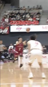 ハーフラインからのパスをそのまま◯◯◯