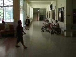 タイのお寺が運営する老人介護施設！ タイ海外介護施設