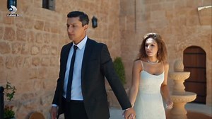 1.3M views · 17K reactions | “Madem ki sevdiniz birbirinizi… Madem nikâh kıydınız... O vakit hoş gelmişsin gelinim…” #UzakŞehir @ayna.yapim @ayyapim @kanald | Uzak Şehir Dizi | Facebook