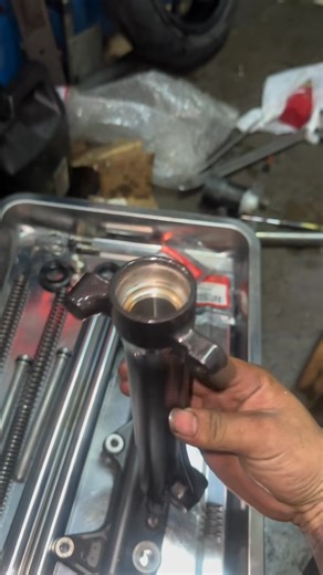 Front shock for Airblade150 Tunning ✅ Overhaul ✅ Oilseal replace ✅ Ad fork oil 30W ✅ Tagas nadin ba or lumalagutok na ang iyong front shock ? Wag kana mag tiis dyan ayusin natin natin yan 😁‼️ #everyonehighlightsfollowers #rearshocktunning #totalcrashsolution #gawangactdynamis #themagsdoctor #ActDynamis #qualityservice #TopTierService #frontshocktunning | ACT Dynamis Motorcycle Crash Solutions