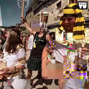 Chaque été sur Argentat-sur-Dordogne, une descente de radeaux s'organise sur la rivière et anime ce petit village 🚣‍♀️ #documentaire | Pure TV