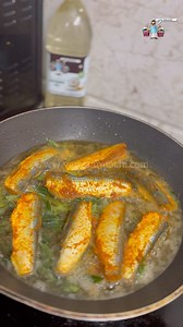 5.6K views | Get your hands on our Premium Coconut Oil! Our wood-pressed, cold-pressed, organic Coconut Oil is now available! Order now and unlock its numerous benefits! #Vangaannachi #CoconutOil #Organic #ColdPressed #WoodPressed #NaturalRemedies #HealthyLiving | Vanga Annachi | Facebook