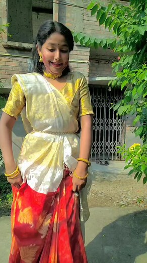 Dhaker tale komor dole💖🤩😍🥰🙏 #trending #facebookreels #shortreels #viral #views | Sayanti dev