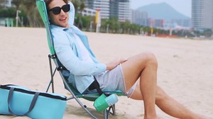 Backpack Beach Chairs for Adults: Lightweight High Back Folding Portable Beach Chairs with Cup Holder Heavy Duty Oversized Camp Chair Supports 300 Lbs for Camping Outdoor Lawn Travel Sports