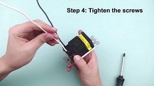 100 Pack 15A 125V GFCI Outlet, Weather Resistant Receptacle with LED Indicator, UL Listed, Wall Receptacle Outlet GFCI Indoor Outdoor Use Electrical Safety Socket w/Decor Wall Plates and Screws