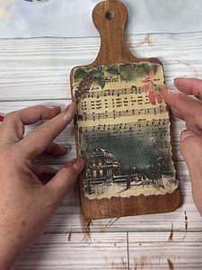 Diy DollarTree Bread Board Christmas Ornament using rice paper from Digitaldecodesigns.com. #dollartreebreadboards #dollartreeornaments | Brown-Eyed Girls Crafting