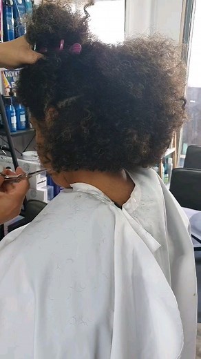 Here's my secret I wanted to be a cheerleader for anyway and everyone with curly hair. A specialist for curly haired women, men, and children Scroll through our feed and drop us some love if you like what we've been up to ❤️ #curlygirlaustralia #curlyhair #curlyhaircuts #curlyhairstyles #naturalcurls #curlycommunity | Transition Emporium Hair Salon