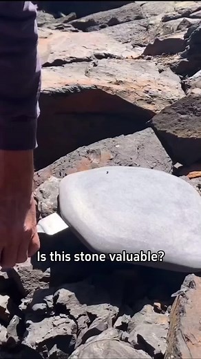 Is this stone valuable?#science #popular #usa #stone | opal stone