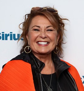 Roseanne Barr Speaks Out On Fox's Hannity: "Sorry That You Thought I Was Racist"