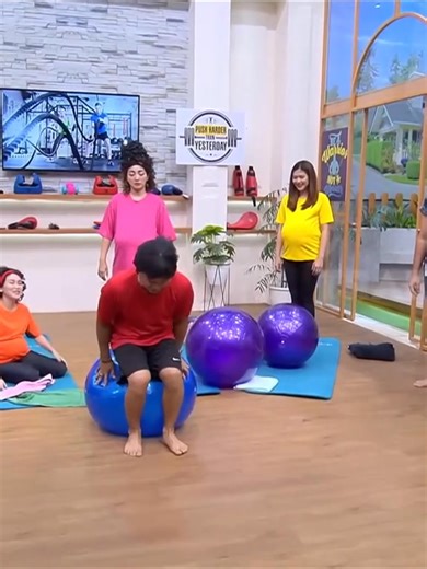 Senam ibu hamil bikin ngakak 😅 #btstrans7 #laporpaktrans7 #komedi #lucu | Bang Andii