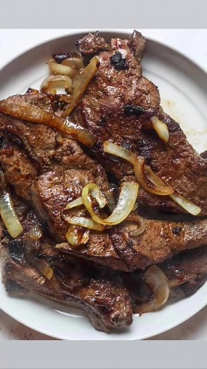 2.8K views · 45 reactions | Beef Liver and Onions with Gravy....
