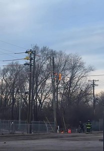 132K views · 786 reactions | From our comments regarding the power outage this evening near 30th & Lafayette. Thank you Guadalupe G. for the video #IndianapolisWatch | Indianapolis Watch | Facebook