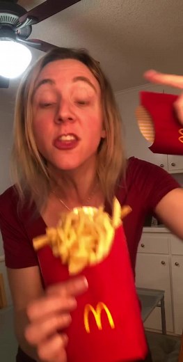 Kat Curtis on TikTok