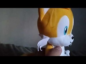 Tails Tickles Sonic Back