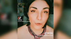 VIDEO | Uruguaya asegura que en su vida pasada fue Frida Kahlo: “Vi a Diego y me molesté”