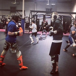The mats are FULL for sparring night here at Westside. We have all levels of people out here sparring and it’s fantastic to see everyone getting out here and getting that hard work in. #westsidemma #westsidemma_ar #westsidefamily #mma #bjj #brazilianjiujitsu #oss #porrada #gfteamarkansas #kickboxing #boxing #littlerockmartialarts #littlerockfitness #littlerockarkansas #arkansasfitness #arkansasmartialarts #centralarkansasfitness #kidsmartialarts #kidsjiujitsu #kidskickboxing #arkansasgrappling #