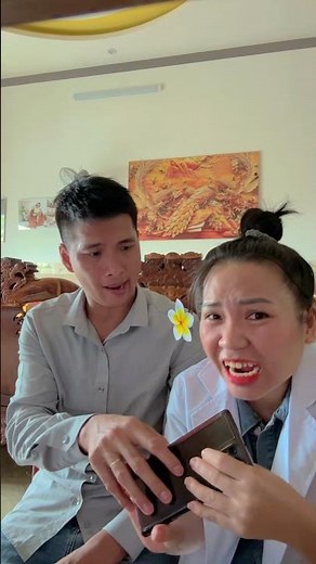 Điện thoại ăn được hả