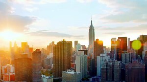 23 reactions | Andre's soaking away his sins (and cleaning his suit. BONUS) Empire returns. Tomorrow at 9. | E4 | Facebook