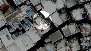 1K views · 20 reactions | A operação do Jacarezinho utilizou um drone em tempo real. Toda a ação dos estudantes, que saíam do culto de fuzis, foi filmada. Uma operação extremamente técnica, merece ser condecorada. Foram apreendidos: ➡️ 16 pistolas ➡️ 01 submetralhadora ➡️ 05 fuzis ➡️ 01 escopeta cal 12 ➡️12 granadas ➡️ Rádios e drogas ➡️ 06 pessoas presas ➡️ 25 criminosos mortos. | Bananal Online Imprensa | Facebook