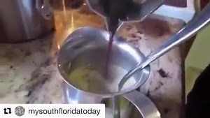 Rise and shine ebribodi!!! ☕️🇨󾓬󾓬󾓦 #cubancoffee #cafecito #cafecubano #coffee #cafe #cubanespresso #colada #cortadito #cafeconleche #goodmorning #buenosdias #miami #miamicubans #elexilio #repost @mysouthfloridatoday cafecito by @abuelamamimiami | Sunshine State of Mind