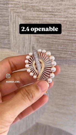 Pearls that speak grace, stones that shine luxury 🤍✨ A timeless statement for every celebration. #PearlJewellery #DesignerJewellery #LuxuryLook #RealLookJewellery #BrassJewellery #GoldPlatedJewellery #StatementPiece #ElegantStyle #IndianJewellery #JewelleryLovers #NewArrival #TrendingNow #ViralReels | Sarrah Jewels