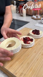 Spooky Halloween Cheese Board! It's cheesy but spooky 🎃 | Chefclub GruB