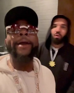 44K views · 2.6K reactions | @davido @champagnepapi link up E Choke for the culture!!!  #OBO #Davido #drake #afrobeats #goodmusic #musiclovers #musicblog #musiclife #musicnews #musicjunkie #africanmusic #naijamusic #abt #africangiant #madeinlagos #30bg #Notjustok | NotJustOk | Facebook