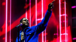 Usher's Super Bowl Halftime Show Music List | EBONY
