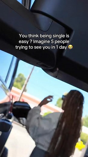 Just imagine how great your time management has to be in order for you to see all your babes in one day 😂😂 . Can anyone else relate ? lol #DrivenByMillions | Holly B