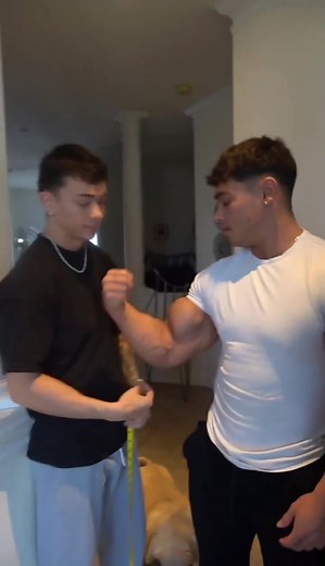 Massive Muscle Biceps and Pecs - Monster Muscle Men Compilation