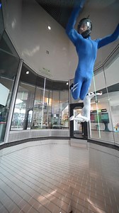 The smallest adjustments create the biggest breakthroughs in bodyflying 🌐TunnelSport.com #tunnelsport #bodyflyingmachines #indoorskydiving #indoorskydive #bodyflying #windtunnelflying | Leonid Volkov