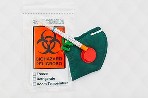 Corona virus Covid-19 campione di espettorato respiratorio tampone...
