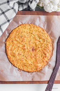 The Best Homemade Cauliflower Pizza Crust - So Good