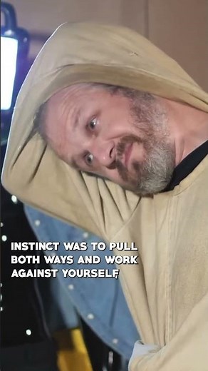 How to CORRECTLY escape a straitjacket