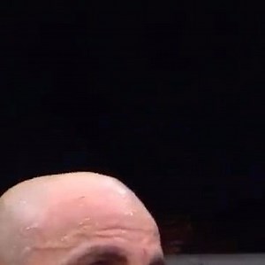 UFC on Instagram: "Volk will be back better than ever! Nothing but class from @AlexVolkanovski after our #UFC284 main event 👏"