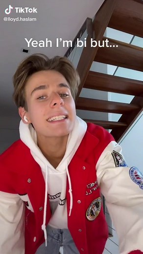 Exploring the Identity of Australian Bi Men