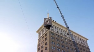 Historic 'G' sign in downtown Fresno removed