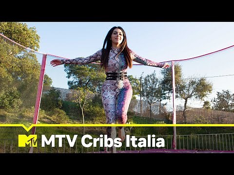 Valentina Nappi e il tappeto elastico sul tetto| MTV Cribs Italia 2