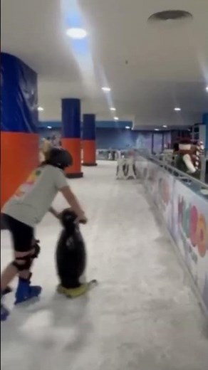 Louisa à la patinoire 😂