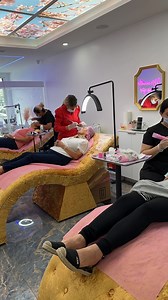 Asi estamos siempre Cejas $400 Relleno labios $300 Delineado $99 ☎️305,565,9209 | Studio aires Brows