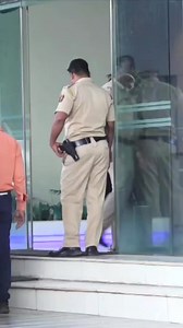 83K views · 993 reactions | Akshay Kumar Spotted in Andheri, Mumbai. #AK #AkshayKumar #Akki #Akshay #akkians #khiladi #SunnyDeol #sanjaydutt #RanbirKapoor #ranveersingh #ajaydevgan #bollywood #actor #bollywoodactor #bollywoodnews | Cinema Hunter | Facebook