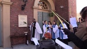 "Hosanna in the highest" Our blessings to you on Palm Sunday! #holyweek #harvard #memchurch #heartofharvardyard https://bit.ly/40gK5jY | Harvard Memorial Church