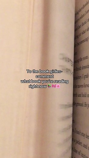 Comment your favourite book #booktok #bookworm #divergent #fypviralシ #viral