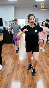 Snippets from our Salsa Shines Combos class with @monicakilias and the tribe! Thanks for bringing the energy and passion every time. See you all again next week for another unforgettable session! 🕺💃 📸 @_clasiva_ #LJMagic #SalsaShines #DanceWithUs #latinjunction #ljtribe #salsasdyney | Latin Junction