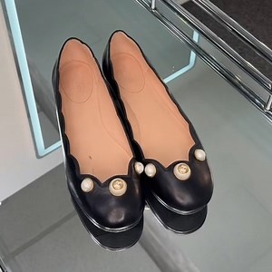 Gucci ballet flats