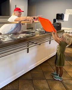 377K views · 5.1K reactions | This woman gives food to children using sign language | Hungry Panda | Facebook
